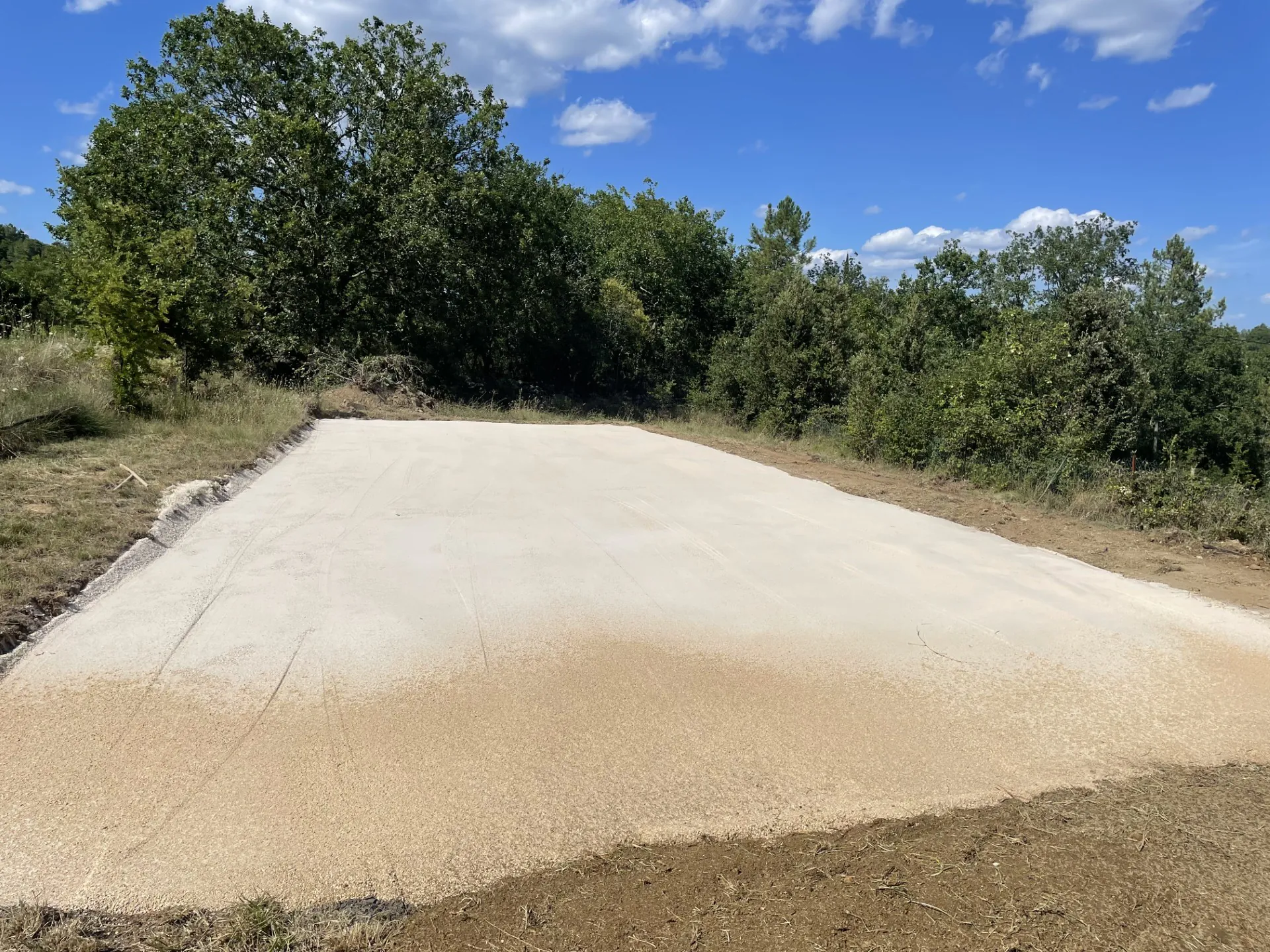 Terrassement grand terrain de pétanque, chantier Chassain TP